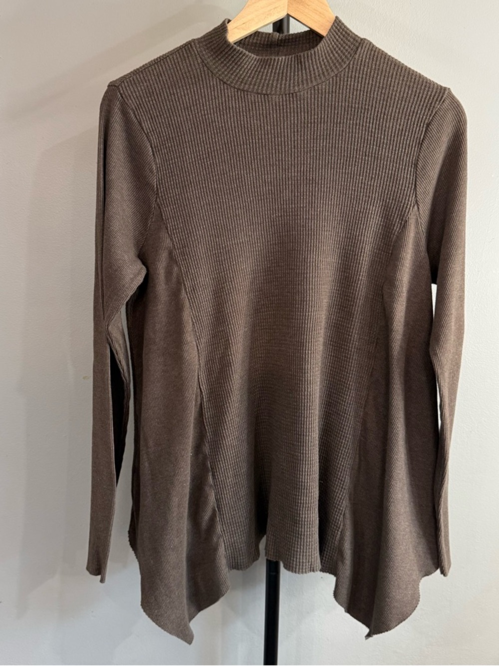 Anthropologie T.La Ribbed Mock Neck Sweater - Dark Brown